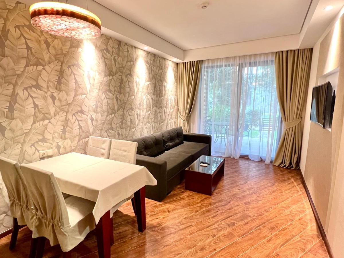 Luxury Oasis Apartment Chakvi Kültér fotó