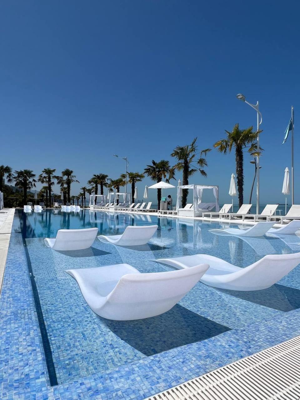 Luxury Oasis Apartment Chakvi Kültér fotó